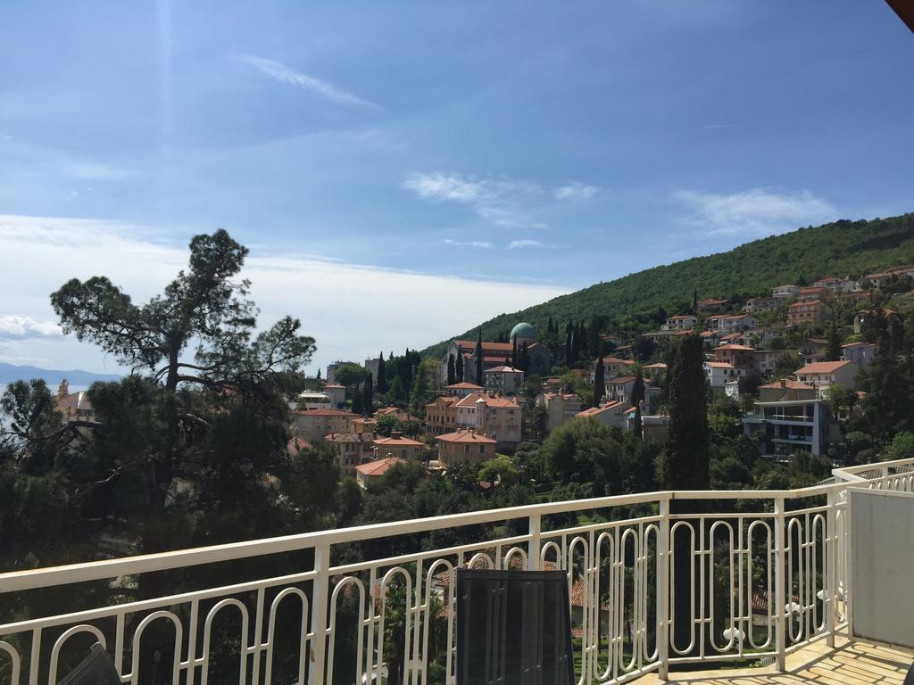 Hotel Opatija Luaran gambar