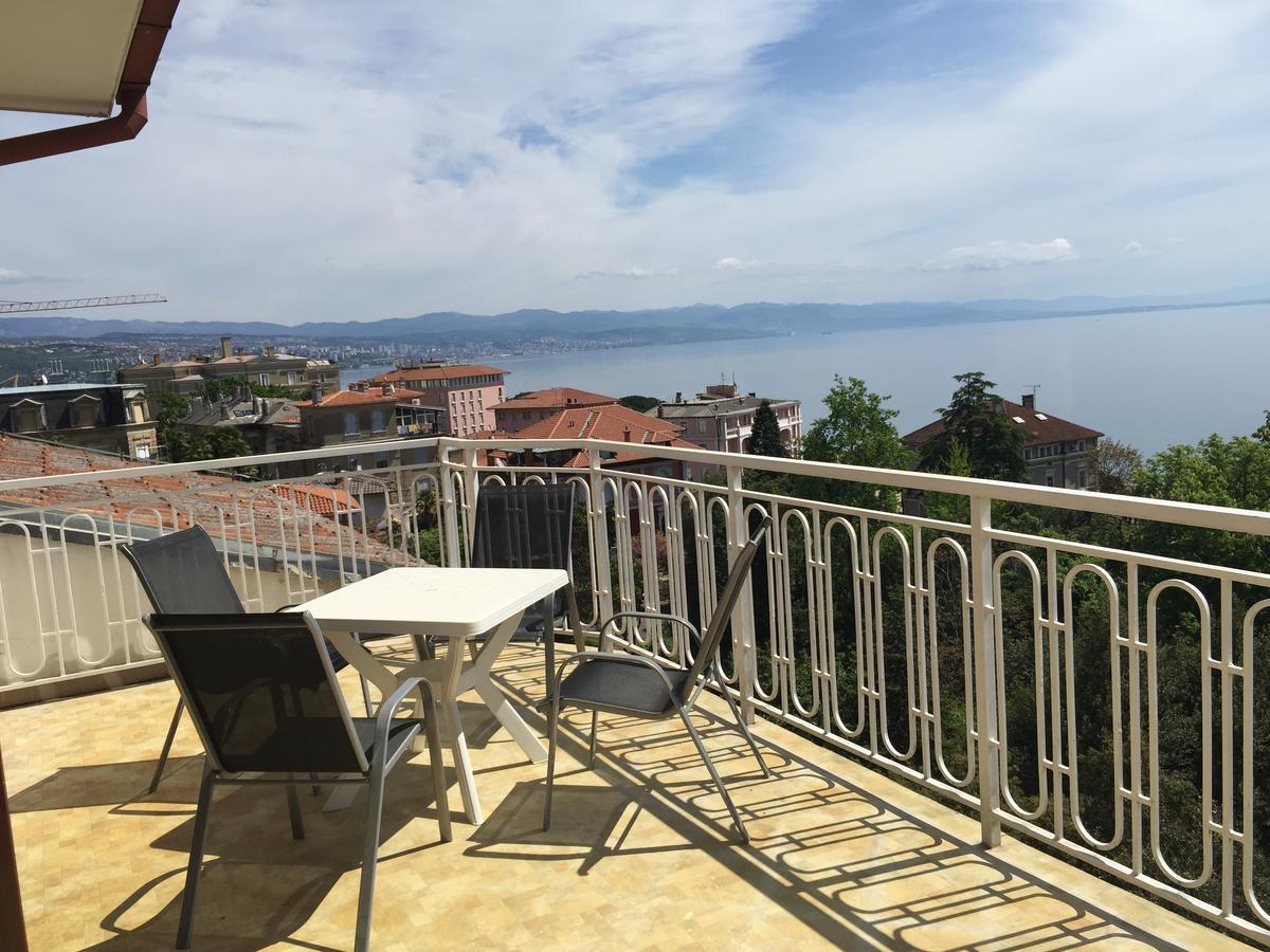 Hotel Opatija Luaran gambar